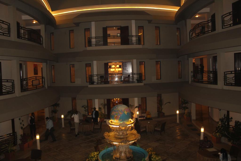 Hotel Lubumbashi 外观 照片