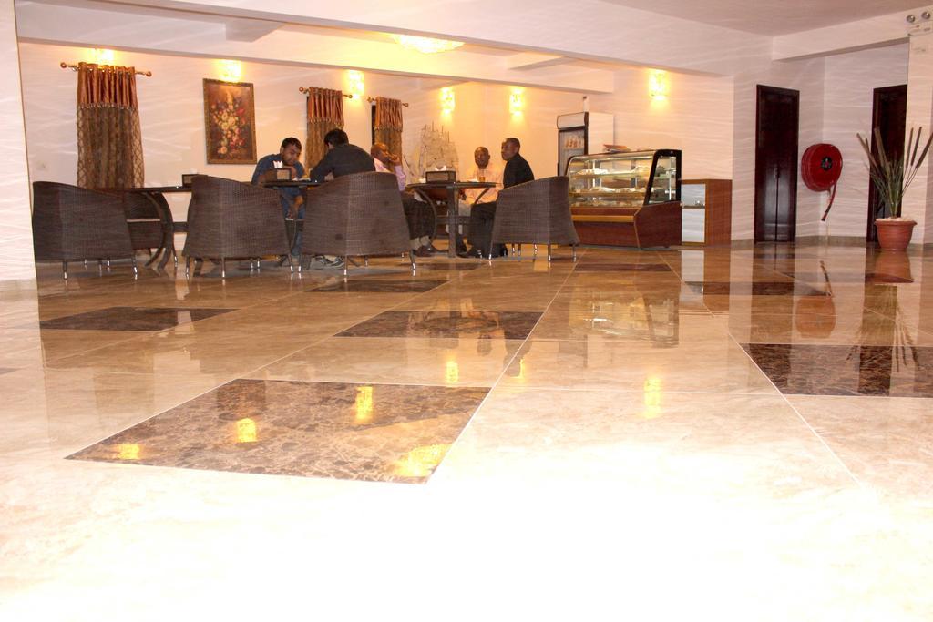 Hotel Lubumbashi 外观 照片