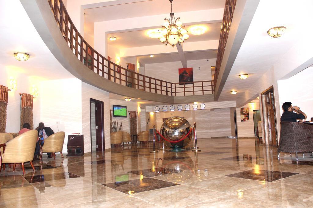 Hotel Lubumbashi 外观 照片
