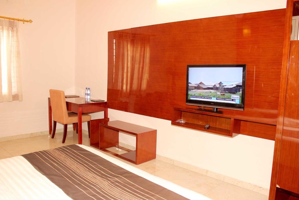 Hotel Lubumbashi 外观 照片