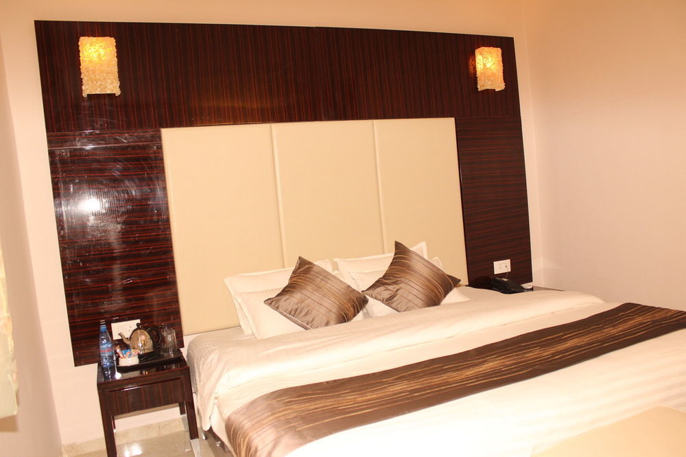Hotel Lubumbashi 外观 照片