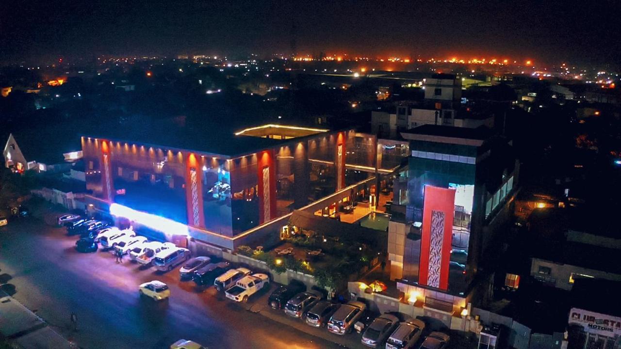 Hotel Lubumbashi 外观 照片